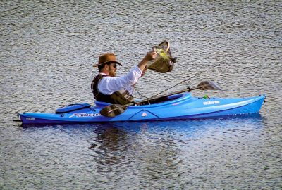 taking kids fishing